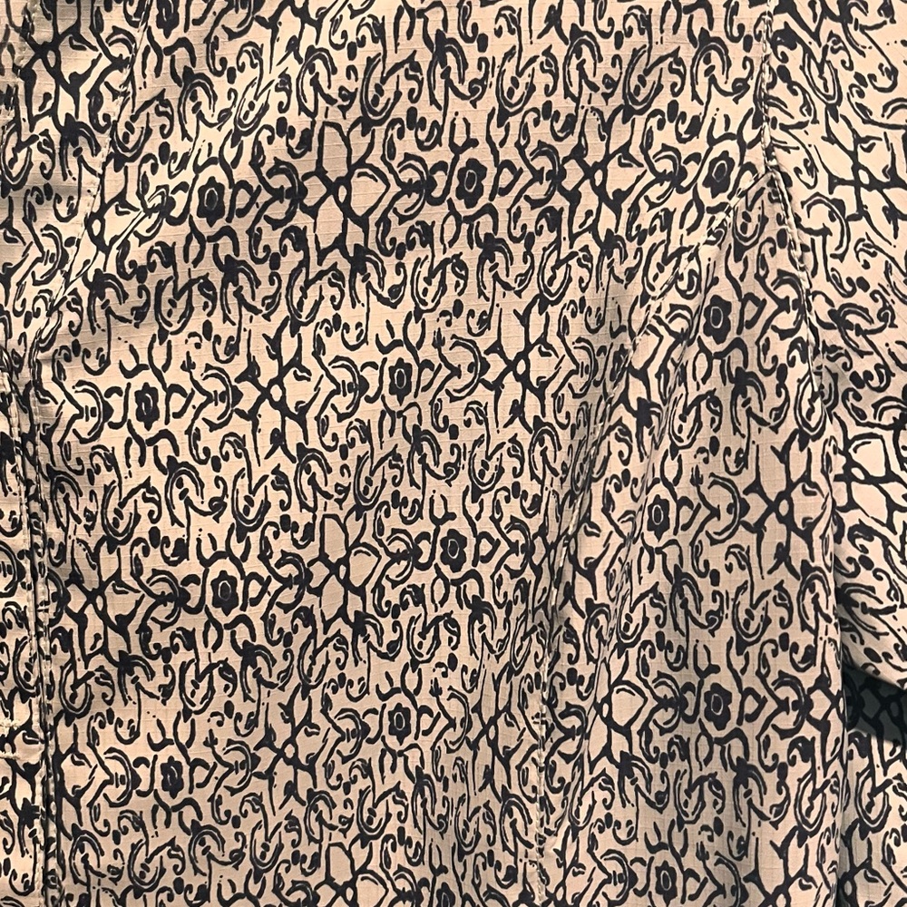 Blue/aqua women’s Royal Robbin’s Patterned snap -Up Shirt. Size 8 Gently used - Picture 3 of 4